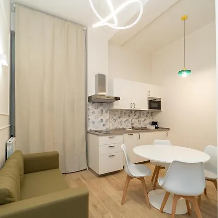 Elegant In The Center With Smarttv Wifi * Milan
