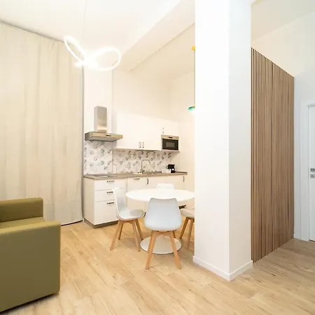 Elegant In The Center With Smarttv Wifi *
